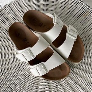 White platform Birkenstocks